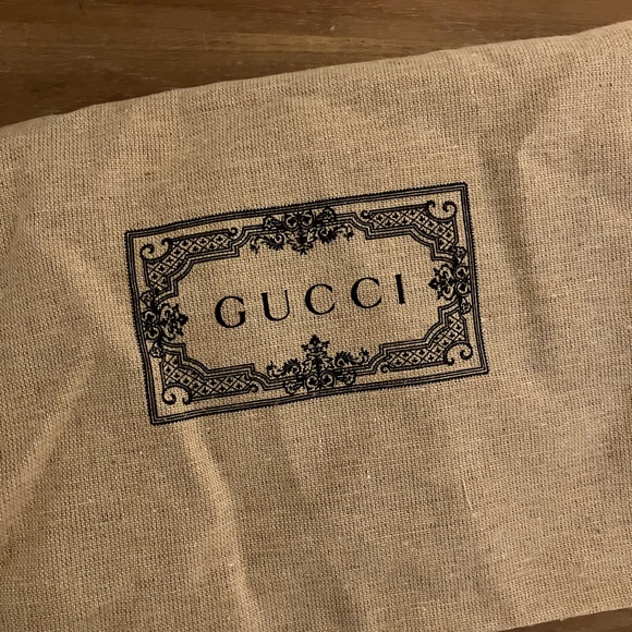 Blue Gucci Chain Strap / Crossbody or Shoulder leather Handbag - Picture 7 of 16